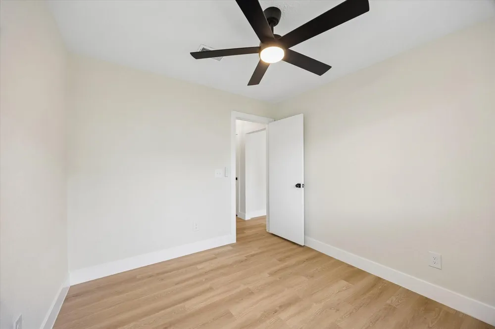 5104 Spring Circle Drive Pearland, TX 77584