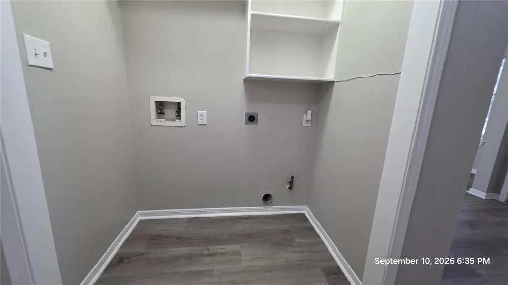1410 Hunter Green Lane Fresno, TX 77545