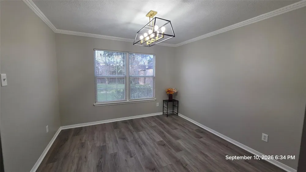 1410 Hunter Green Lane Fresno, TX 77545