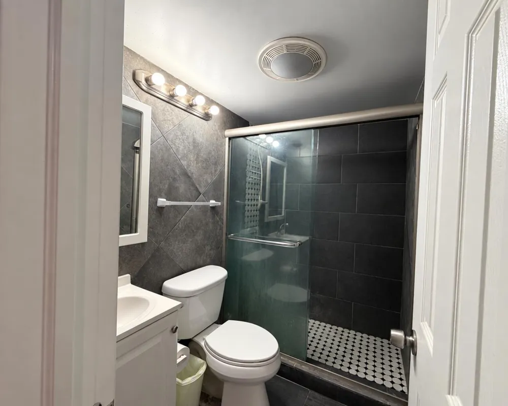 440 NW 15TH AVENUE Fort Lauderdale, FL 33311