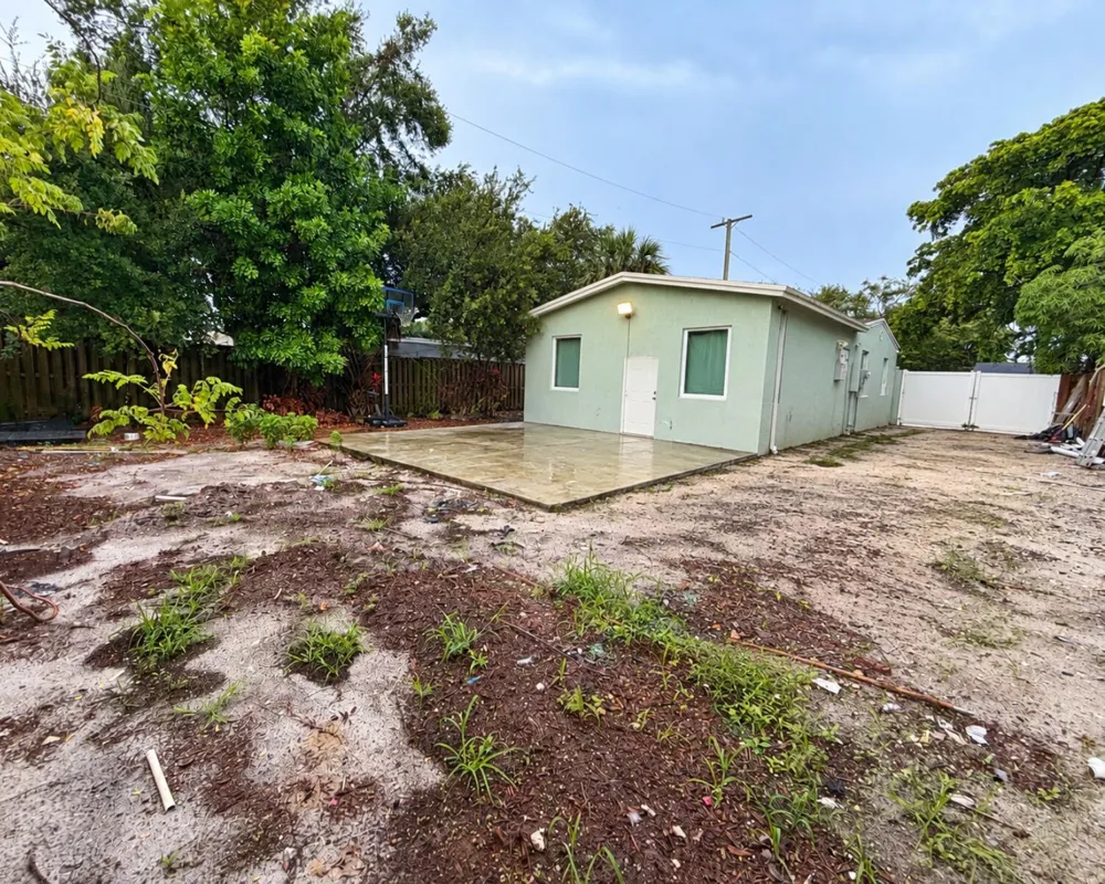 440 NW 15TH AVENUE Fort Lauderdale, FL 33311