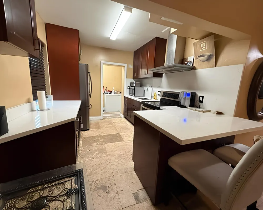 440 NW 15TH AVENUE Fort Lauderdale, FL 33311