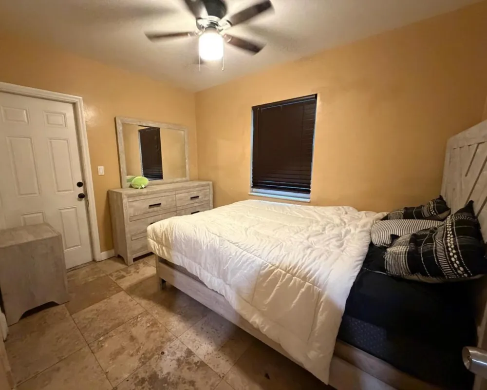 440 NW 15TH AVENUE Fort Lauderdale, FL 33311