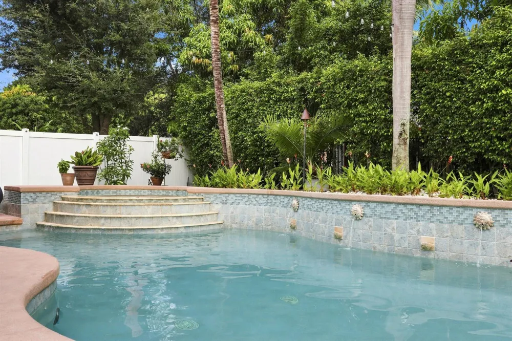 2478 WESTMONT LANE Royal Palm Beach, FL 33411