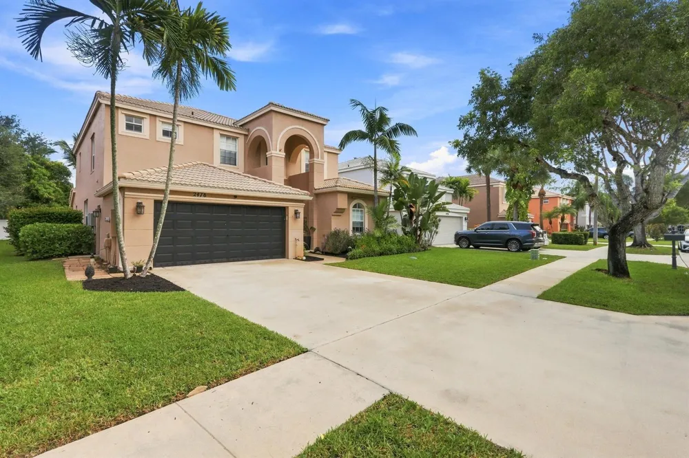 2478 WESTMONT LANE Royal Palm Beach, FL 33411