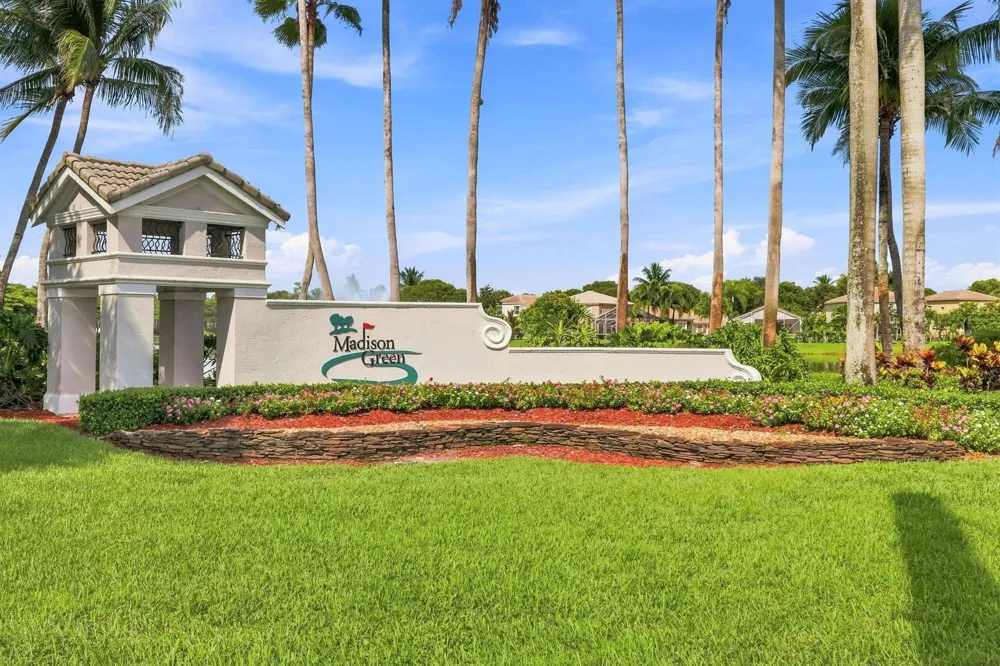2478 WESTMONT LANE Royal Palm Beach, FL 33411