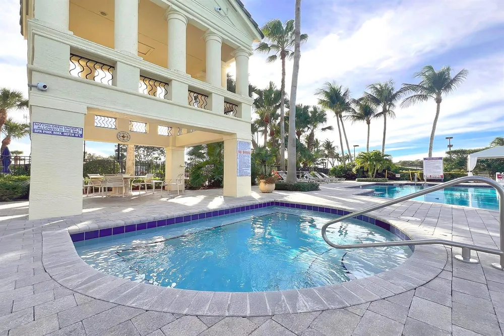 2478 WESTMONT LANE Royal Palm Beach, FL 33411