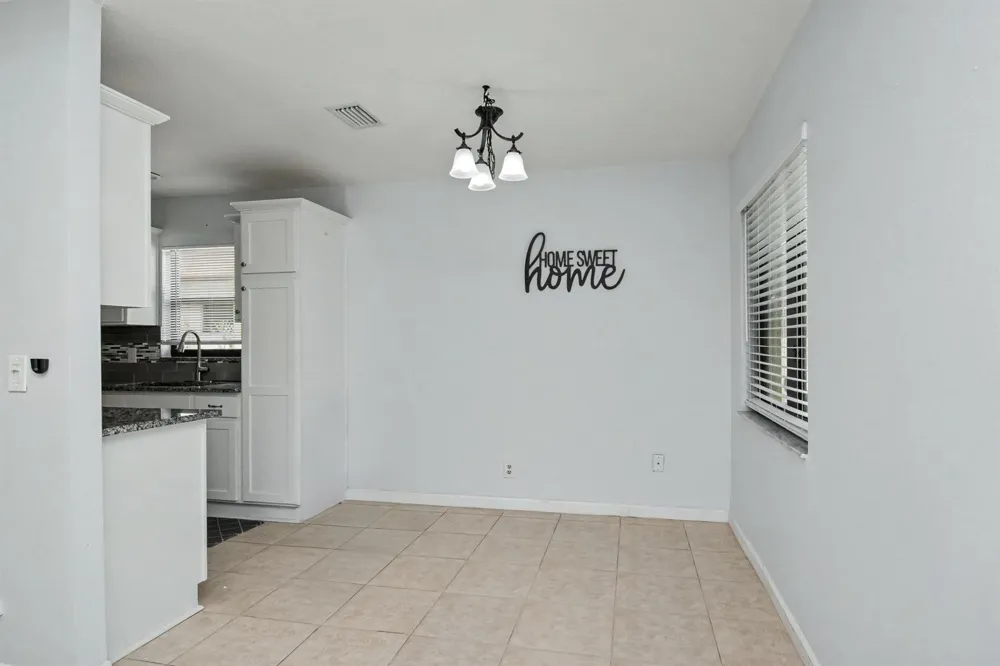 20970 CONCORD GREEN DRIVE #E Boca Raton, FL 33433