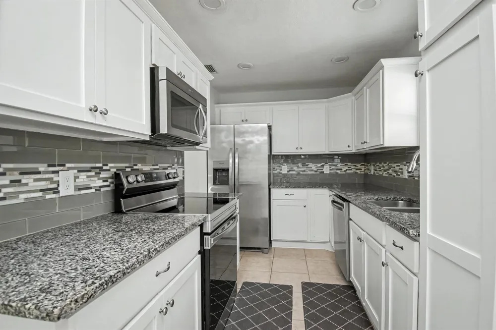 20970 CONCORD GREEN DRIVE #E Boca Raton, FL 33433