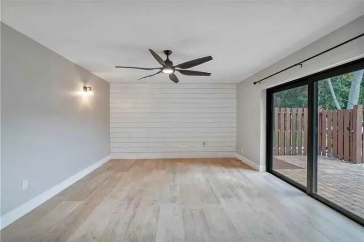 825 CENTER STREET #26A Jupiter, FL 33458