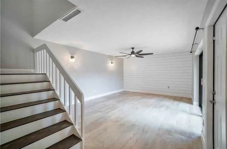 825 CENTER STREET #26A Jupiter, FL 33458