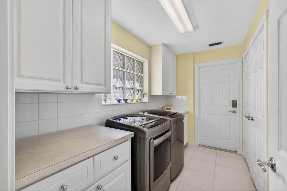 8522 SE Retreat Drive Hobe Sound, FL 33455