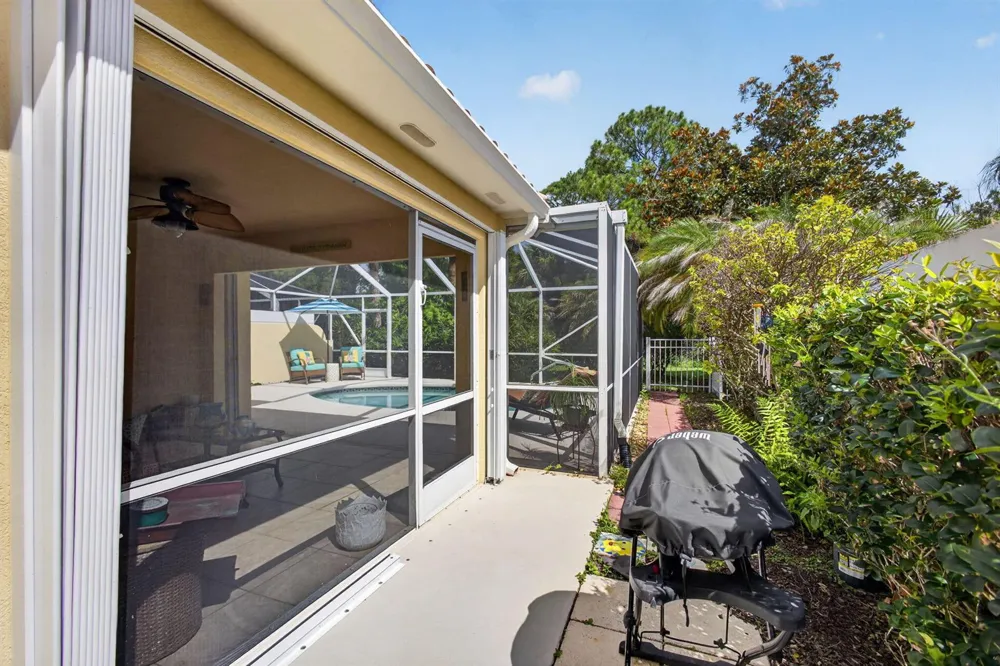 8522 SE Retreat Drive Hobe Sound, FL 33455