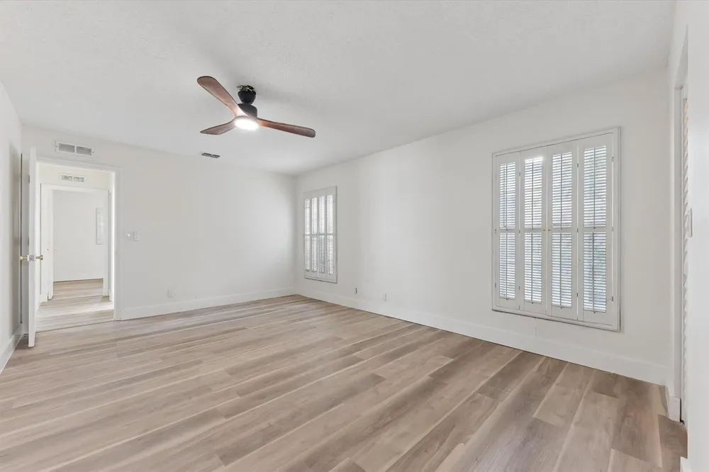 7198 PINE FOREST CIRCLE E Lake Worth, FL 33467