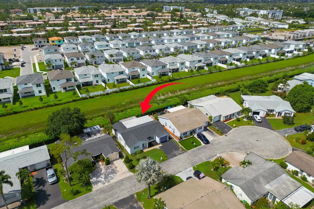 7198 PINE FOREST CIRCLE E Lake Worth, FL 33467