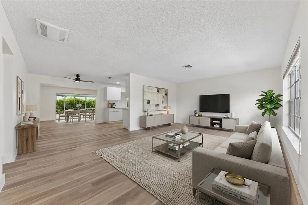 7198 PINE FOREST CIRCLE E Lake Worth, FL 33467