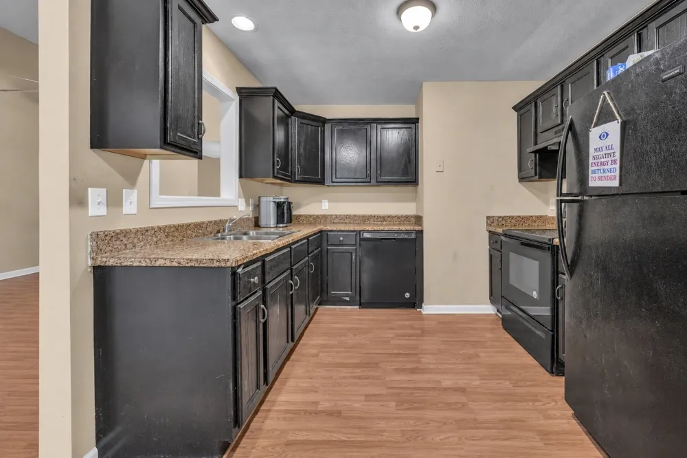 2956 Core Dr Clarksville, TN 37040