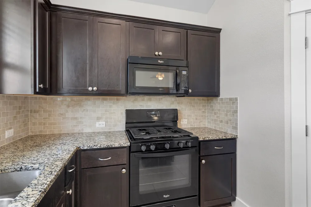1754 Rowdy Loop Leander, TX 78641