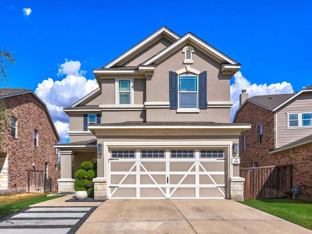 302 Danish Drive #13 Hutto, TX 78634