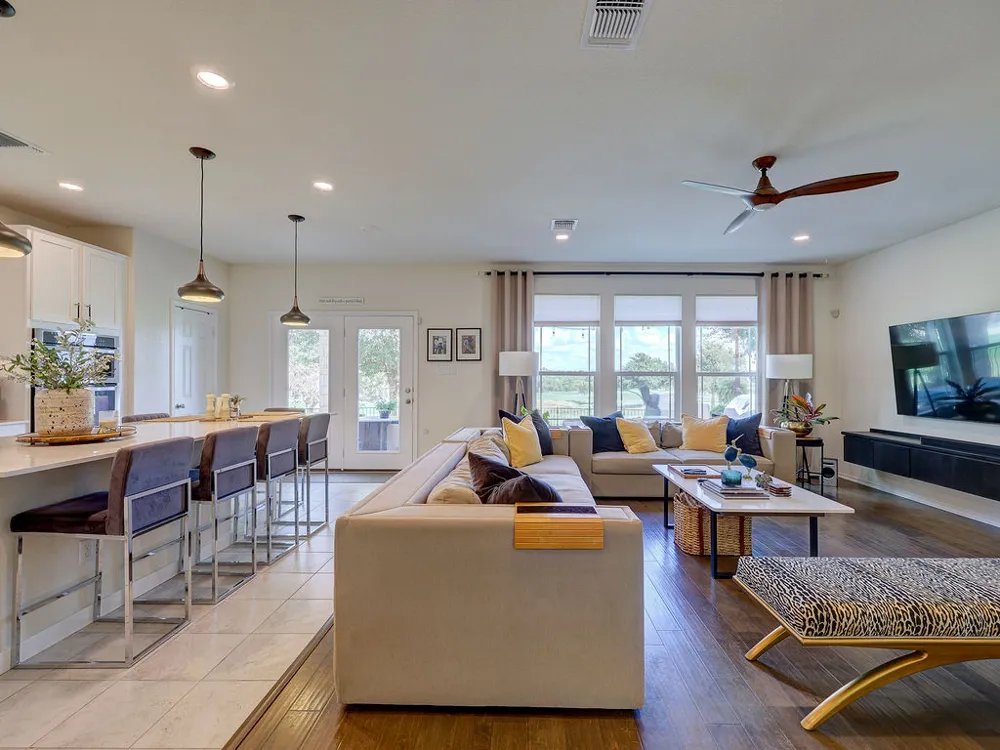 302 Danish Drive #13 Hutto, TX 78634