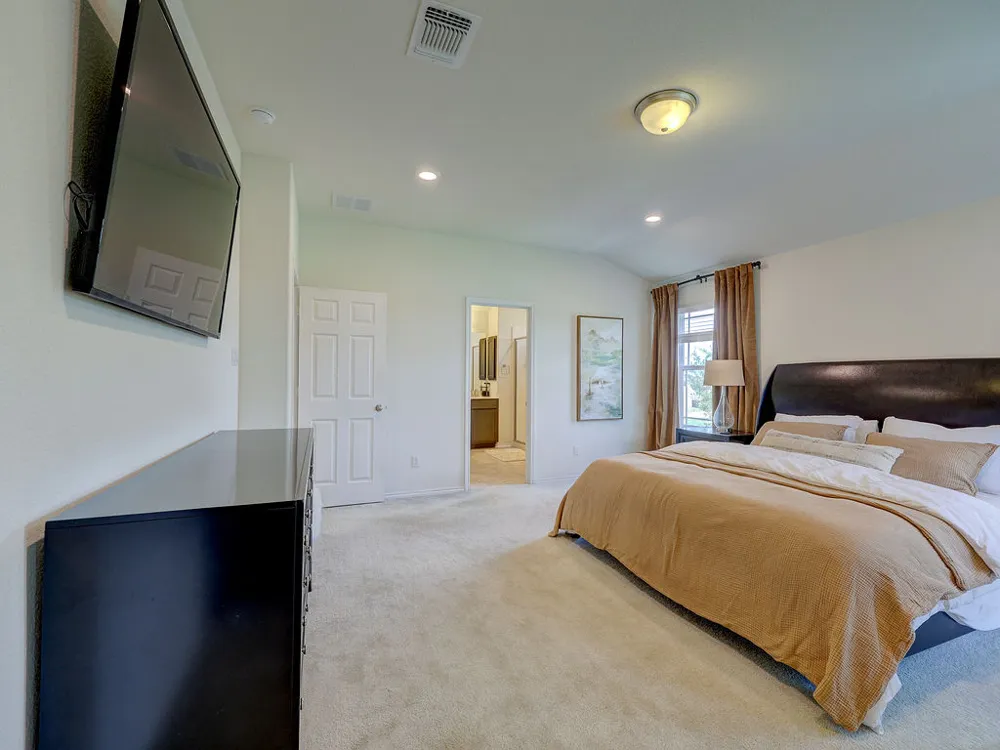 302 Danish Drive #13 Hutto, TX 78634
