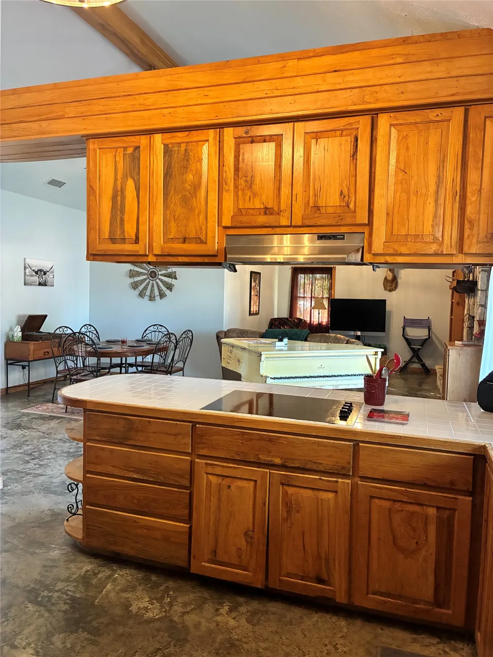 101 River Park Drive Martindale, TX 78655