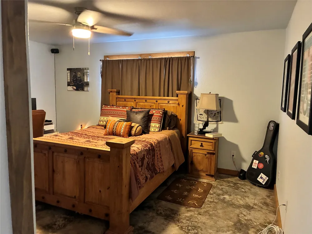 101 River Park Drive Martindale, TX 78655