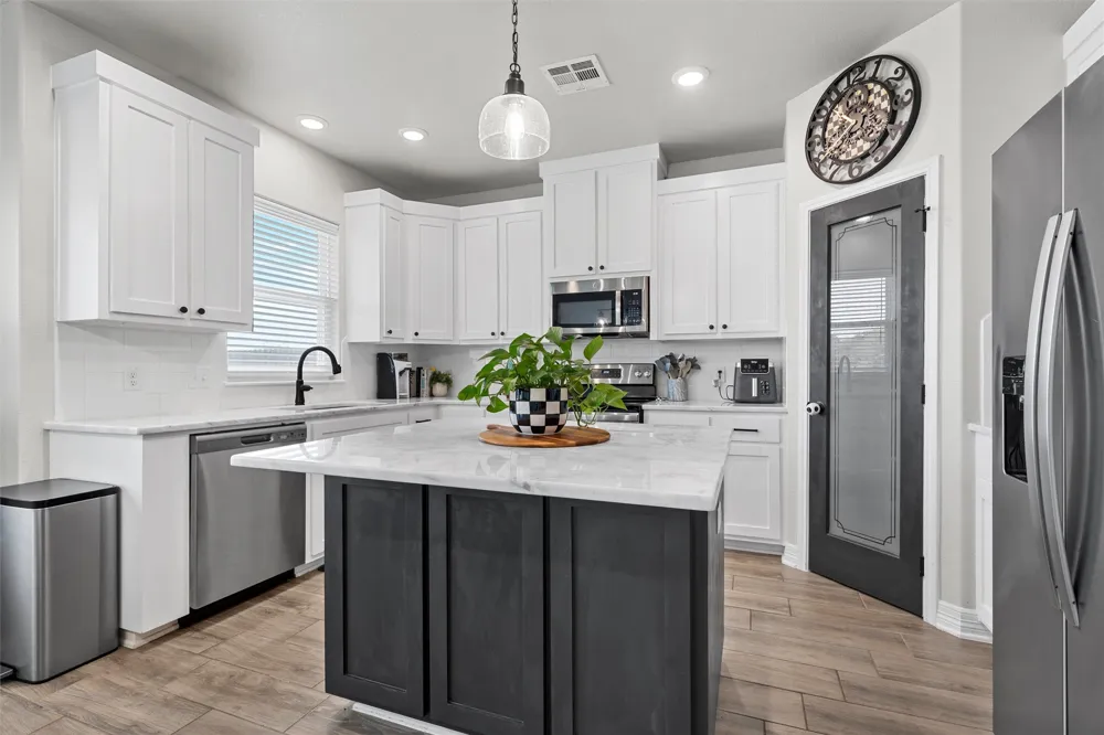 129 Dana Point Drive Lorena, TX 76655