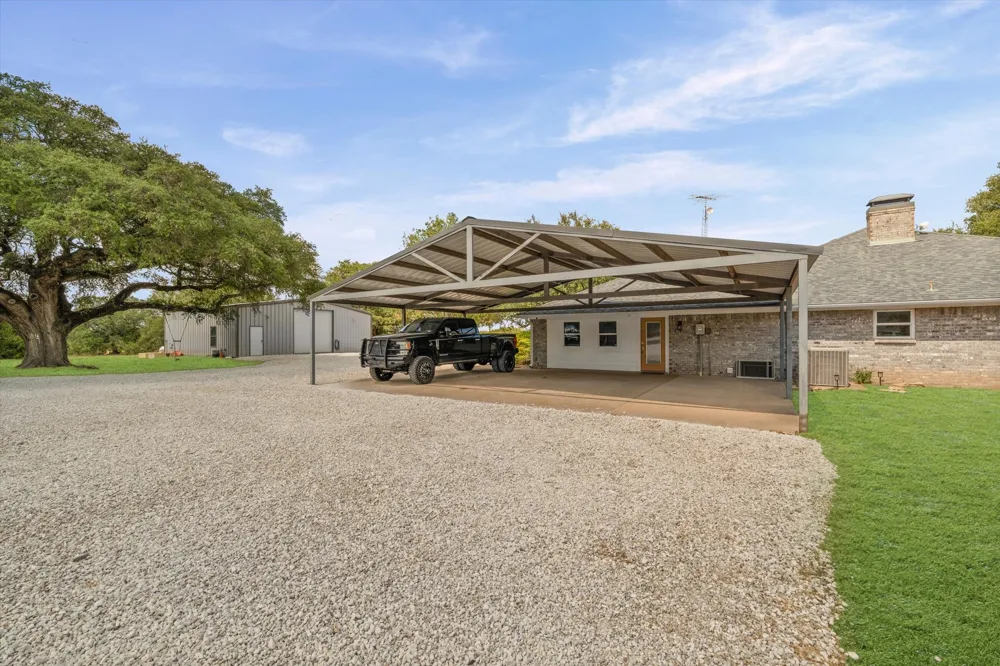 314 Bend Of The Bosque Road China Spring, TX 76633