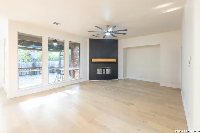227 Waxberry TRL San Antonio, TX 78256