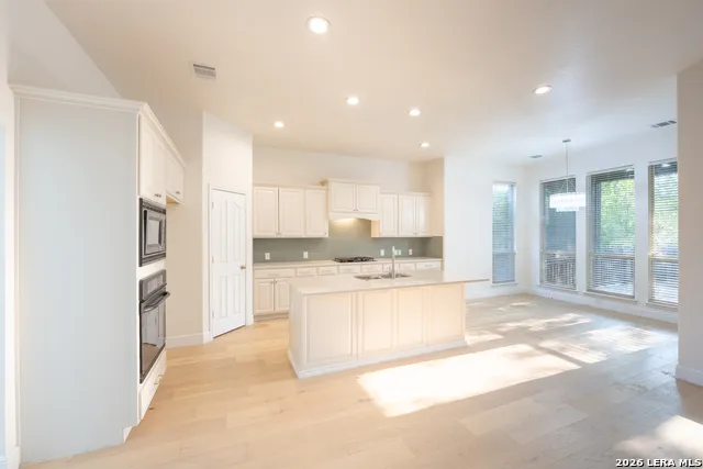 227 Waxberry TRL San Antonio, TX 78256