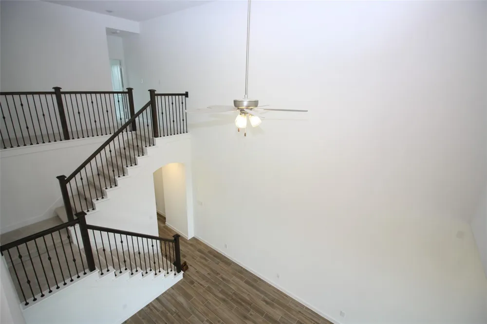 6527 Scarlet Pond Lane Fulshear, TX 77441