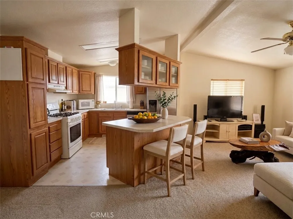 6560 Victoria Street Lucerne, CA 95458