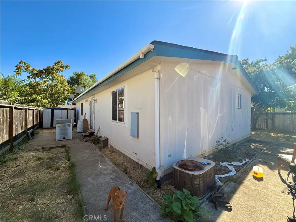 6560 Victoria Street Lucerne, CA 95458