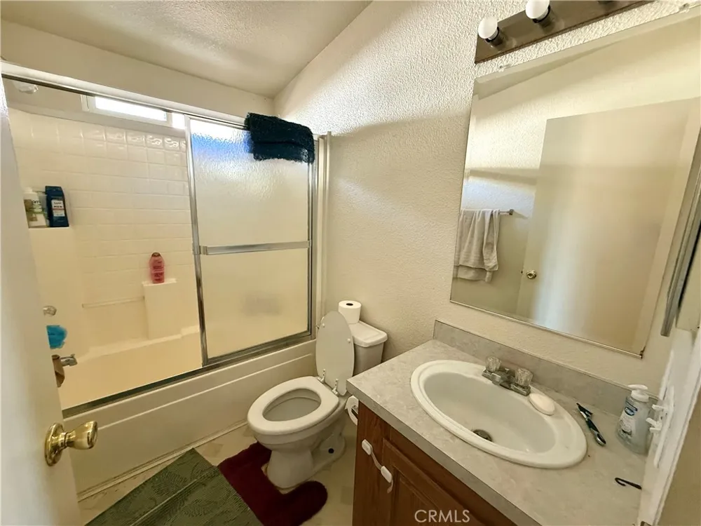 6560 Victoria Street Lucerne, CA 95458