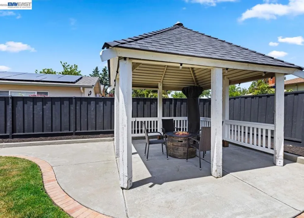 7515 San Sabana Rd Dublin, CA 94568