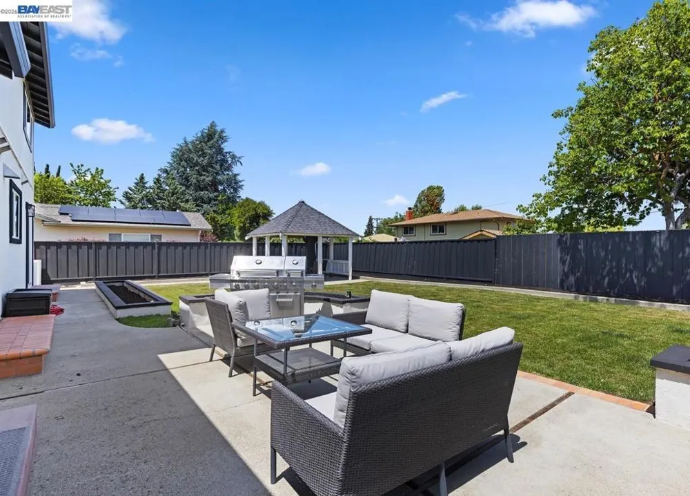 7515 San Sabana Rd Dublin, CA 94568