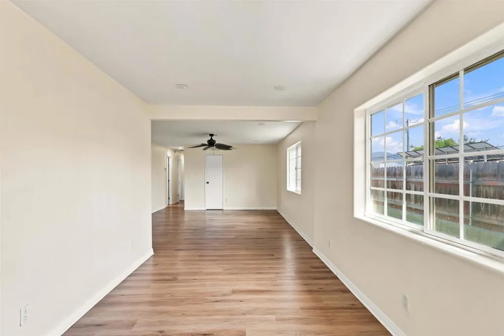 1009 Paraiso Avenue Spring Valley, CA 91977
