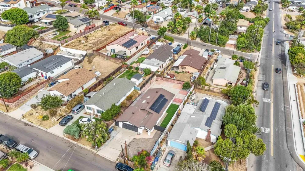 1009 Paraiso Avenue Spring Valley, CA 91977