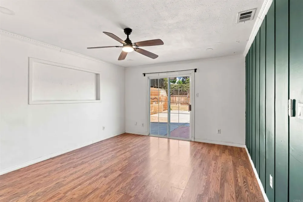 1009 Paraiso Avenue Spring Valley, CA 91977