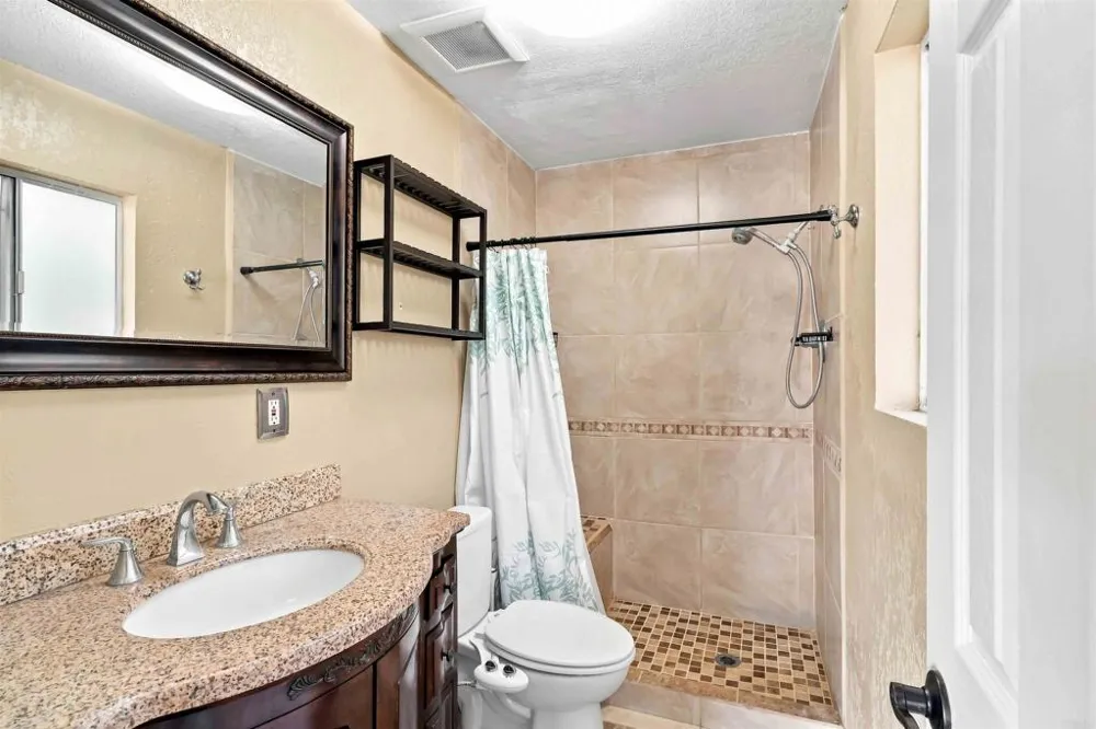 1009 Paraiso Avenue Spring Valley, CA 91977