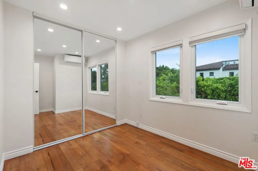828 Crescent Heights Boulevard Los Angeles, CA 90046