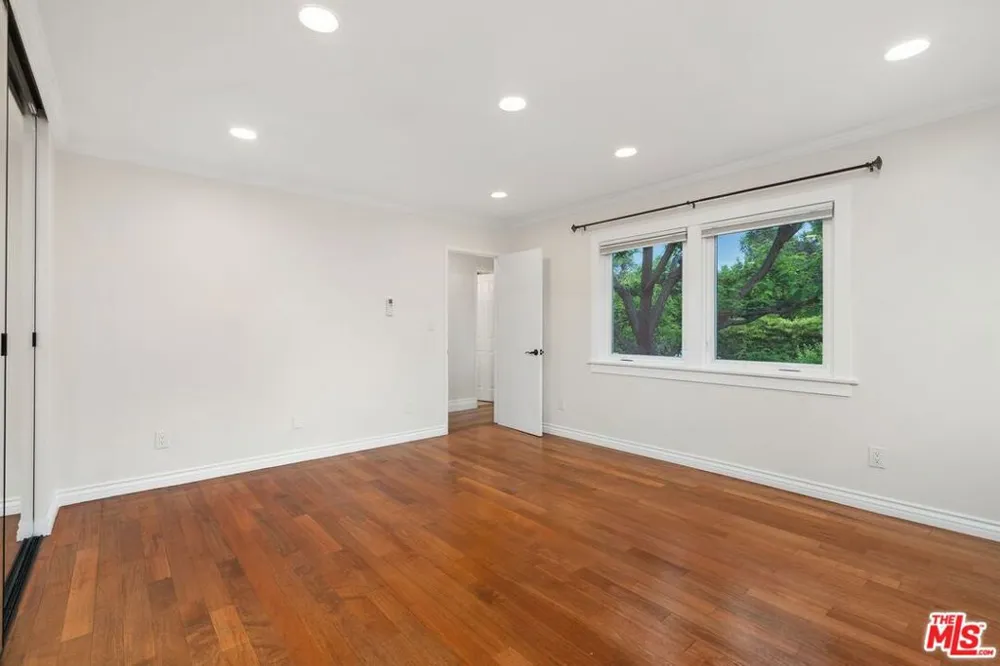 828 Crescent Heights Boulevard Los Angeles, CA 90046