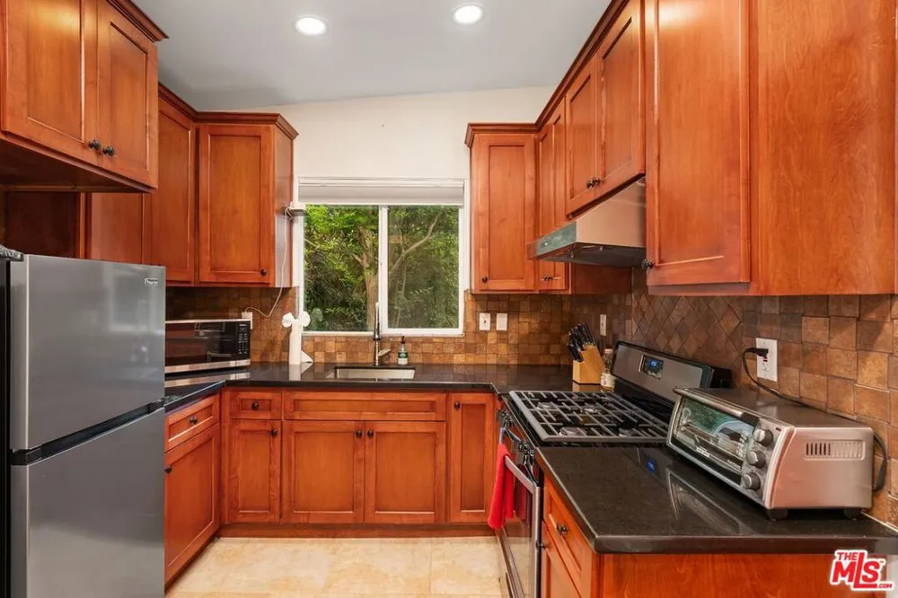 828 Crescent Heights Boulevard Los Angeles, CA 90046