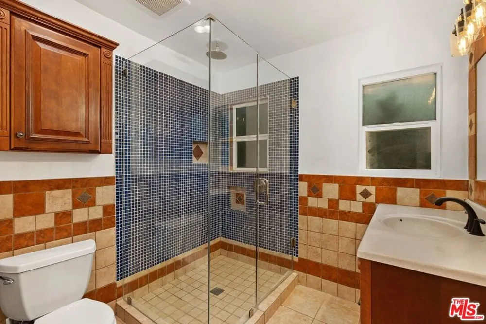 828 Crescent Heights Boulevard Los Angeles, CA 90046