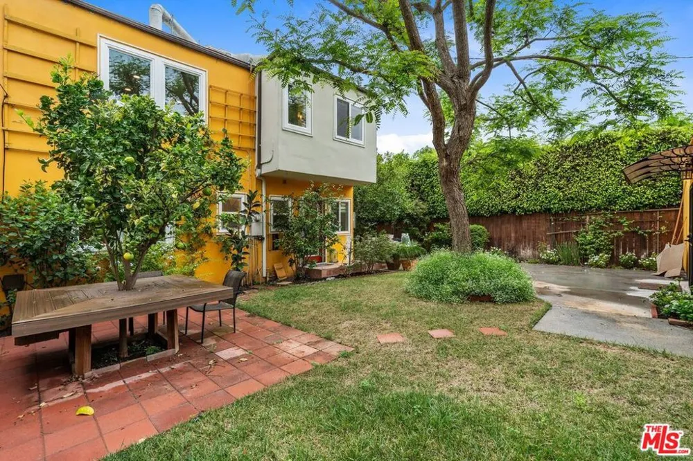 828 Crescent Heights Boulevard Los Angeles, CA 90046