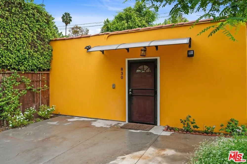 828 Crescent Heights Boulevard Los Angeles, CA 90046