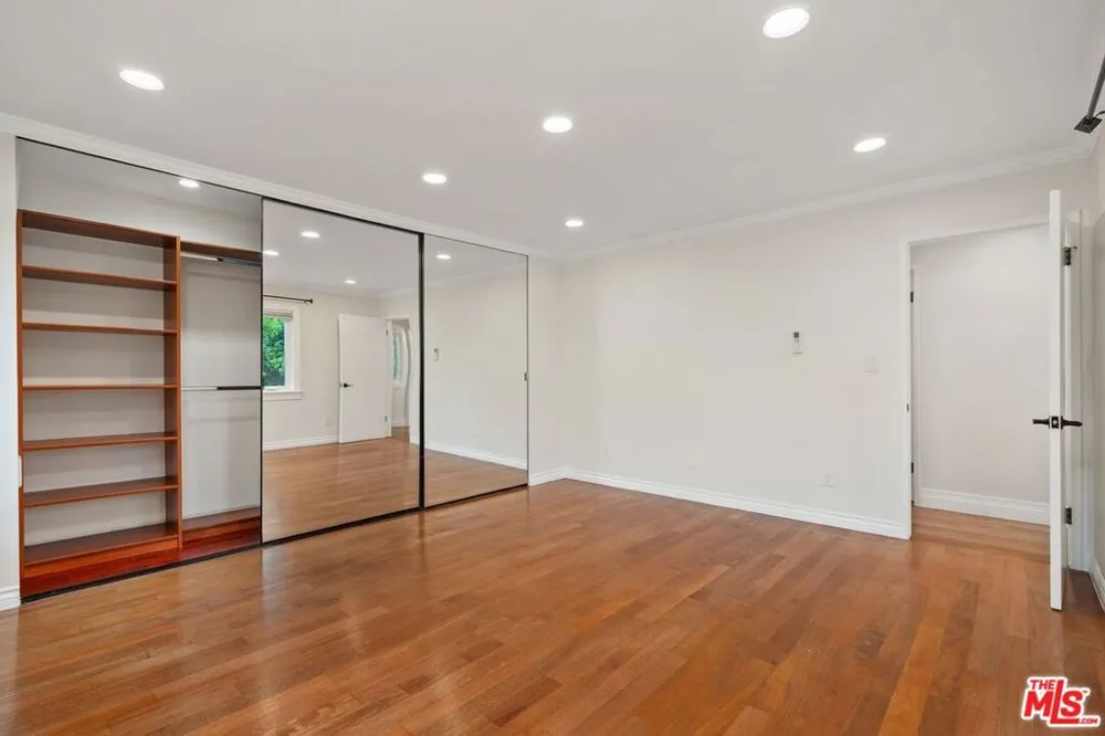 828 Crescent Heights Boulevard Los Angeles, CA 90046