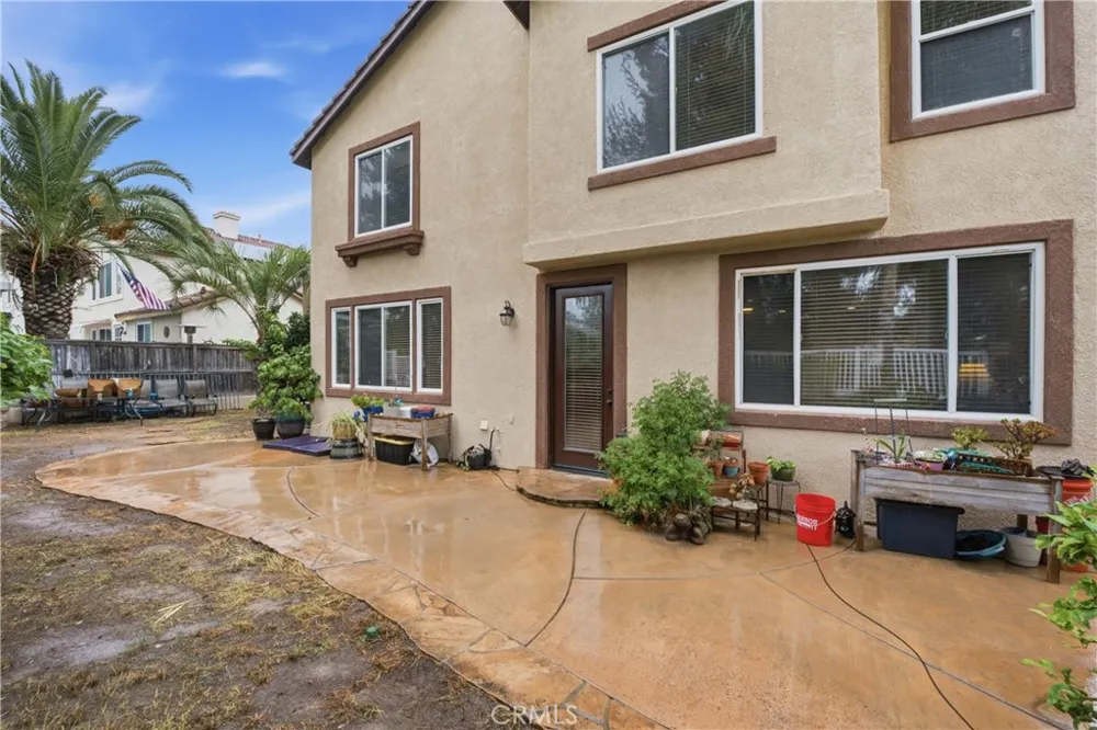 43424 Dodaro Temecula, CA 92592