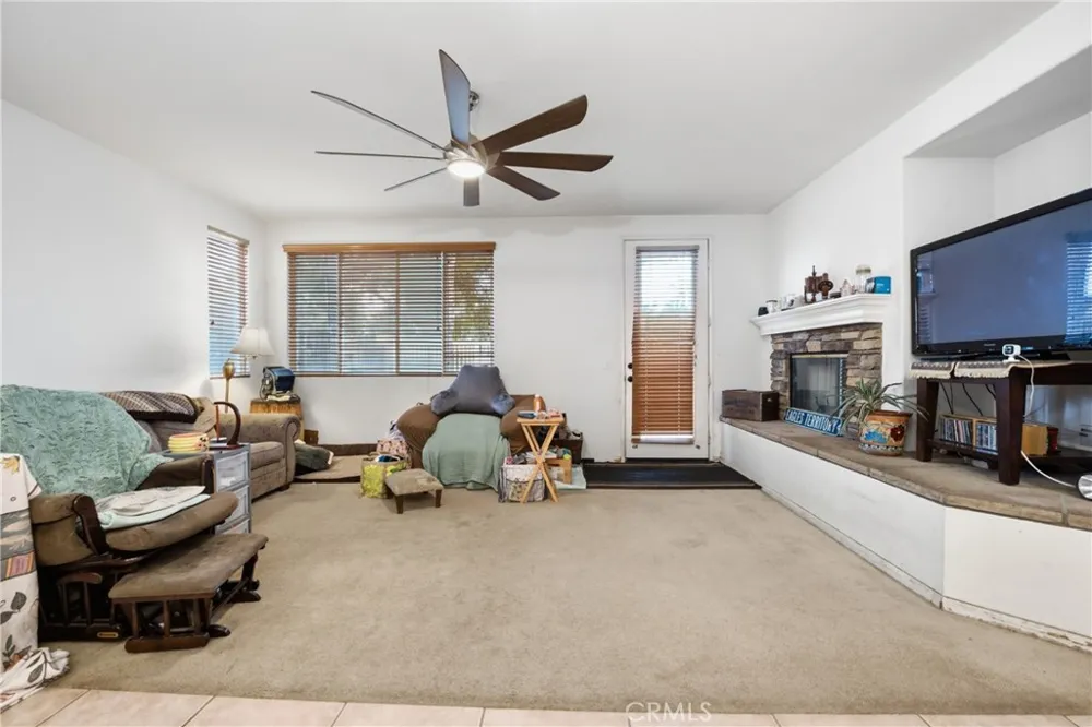 43424 Dodaro Temecula, CA 92592